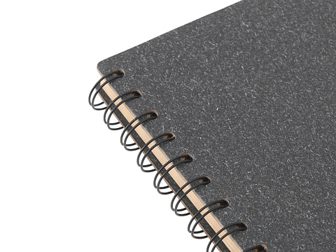 Блокнот на спирали в картонной обложке с переработанной бумагой Mania, черный - рис 4.