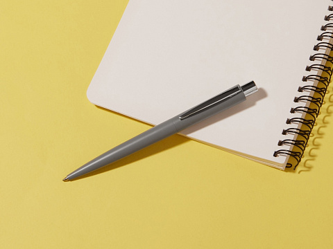 Ручка металлическая шариковая Lumos Recy, серый - рис 5.