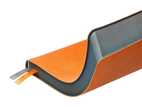 Ежедневник А5 датированный Boston 2026, оранжевый с серым обрезом - рис 6.