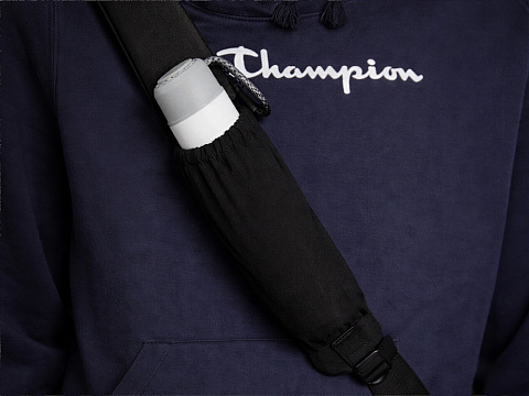 Сумка-слинг Nomad на одно плечо из водостойкого переработанного пластика, черный - рис 5.