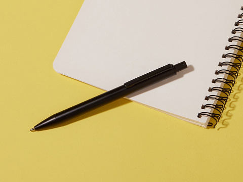 Ручка металлическая шариковая Groove M Recy, черный - рис 5.